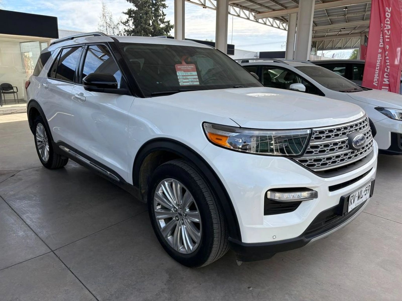Ford EXPLORER 2.3 ECOBOOST LIMITED 4X4 AT 5P 2022 - Foto 3 de 5