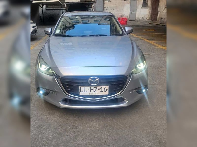 Mazda 323 SPORT V 2019