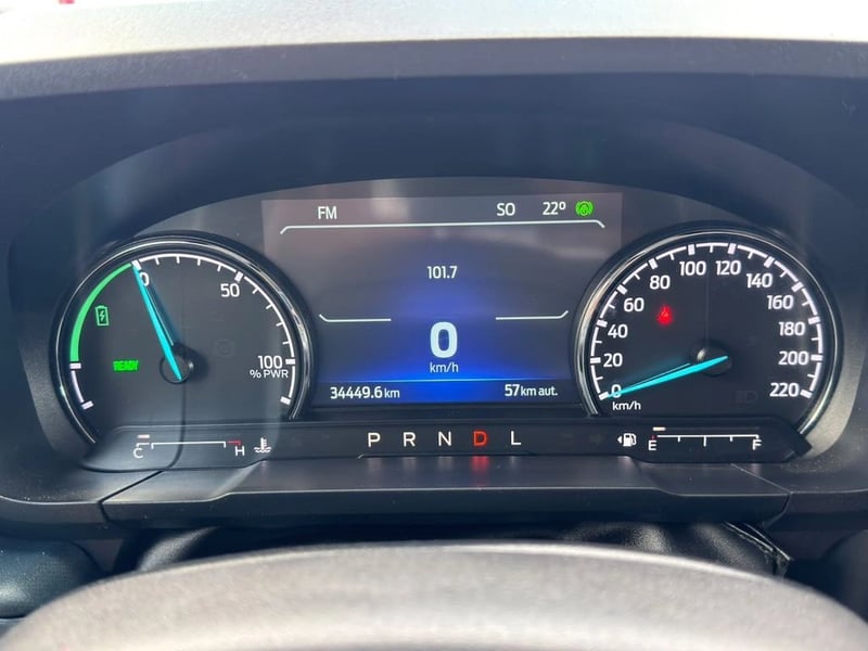 Ford MAVERICK 2.5 AUT 2025 - Imagen 12 de 19