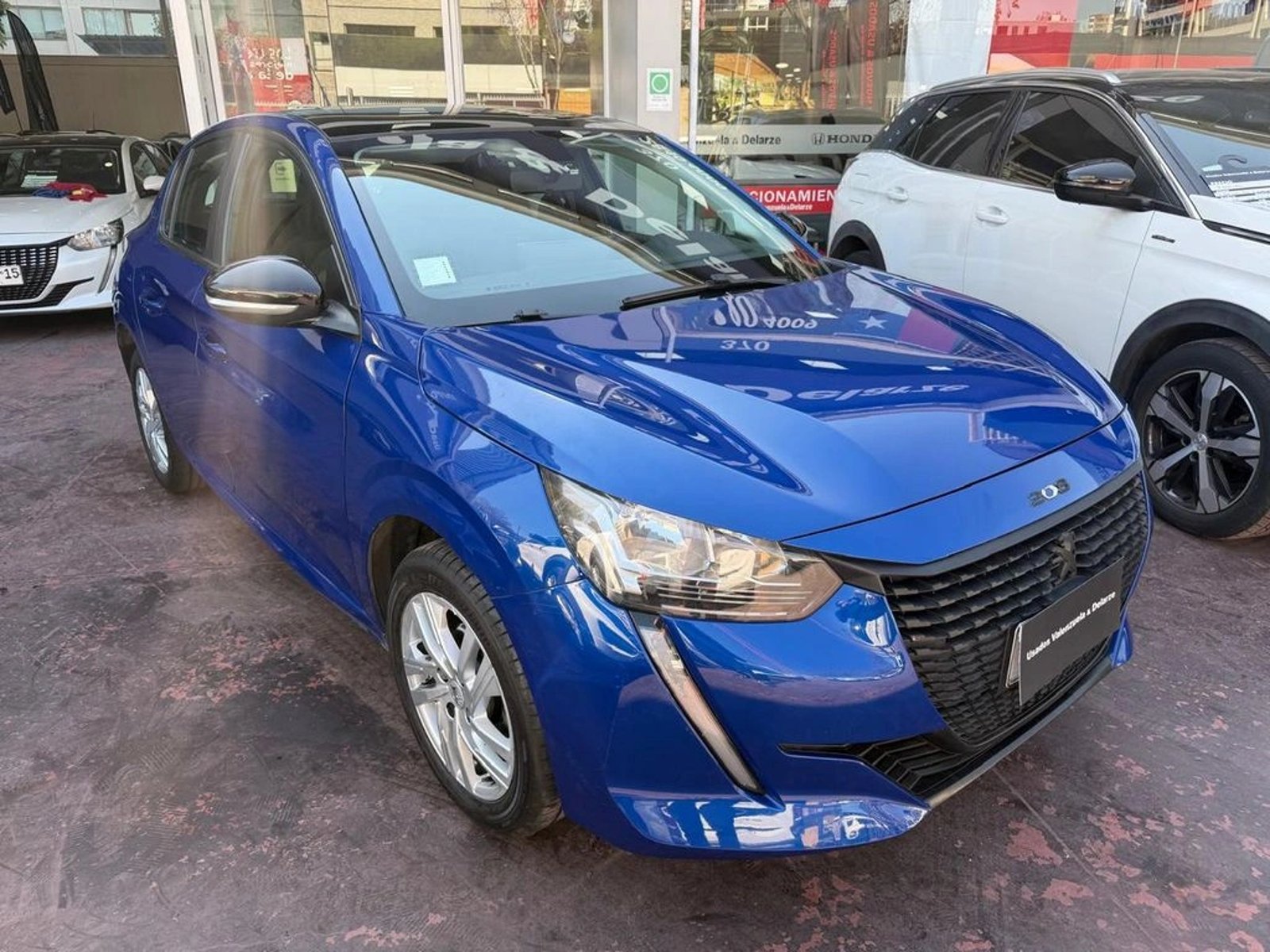 Peugeot 208 Style Puretech 75 2024 - Foto 3 de 12