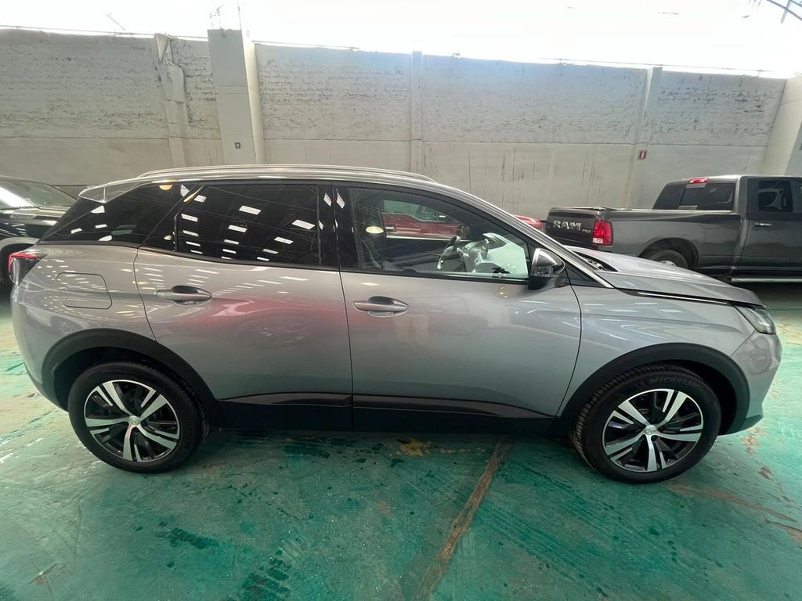 Peugeot 3008 Active Pack Puretech 130 2026 - Foto 3 de 13