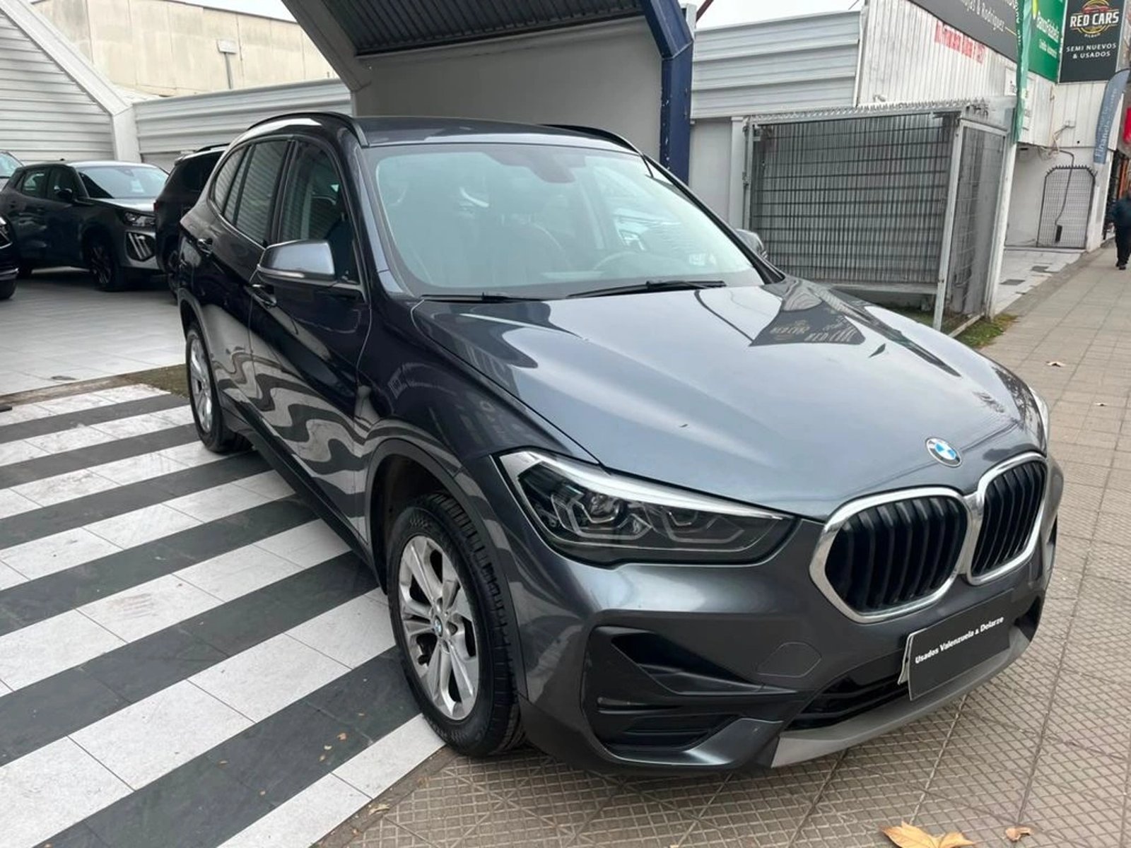 BMW X1 SDRIVE 20I URBAN  2.0 AUT 2022 - Imagen 8 de 17