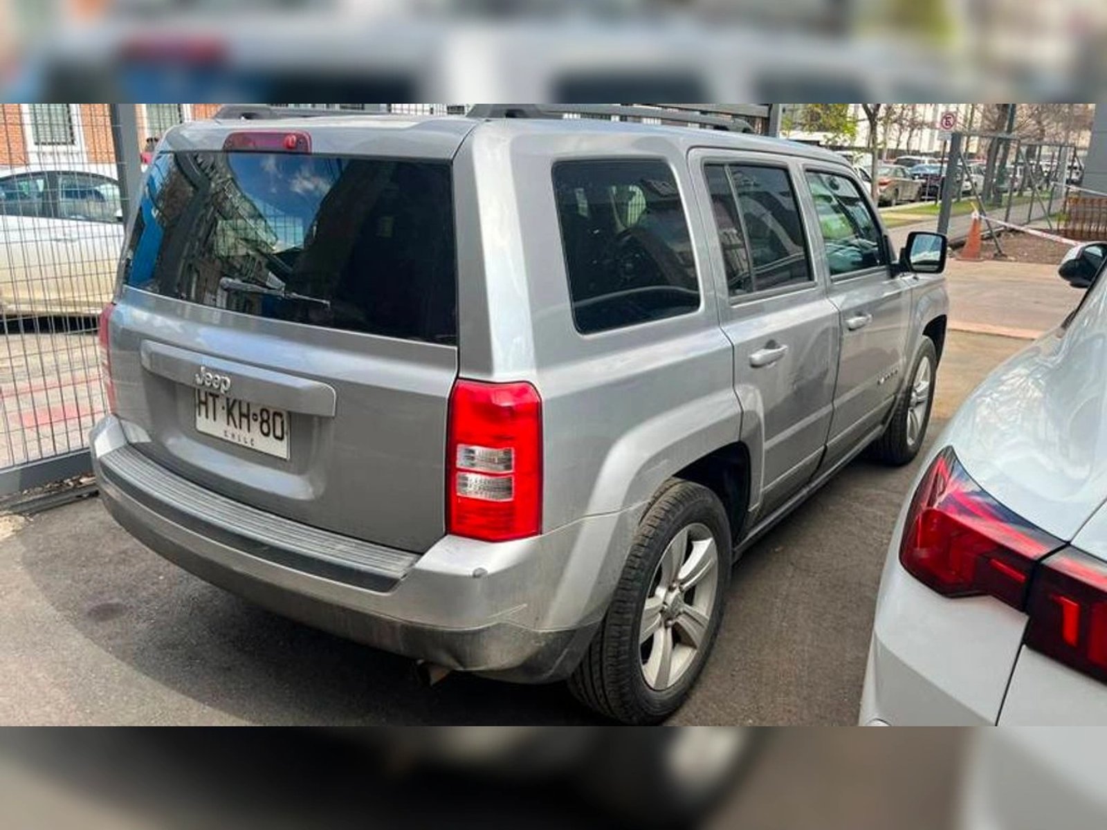 Jeep PATRIOT SPORT 4x2 2.4L 2016 - Foto 3 de 9