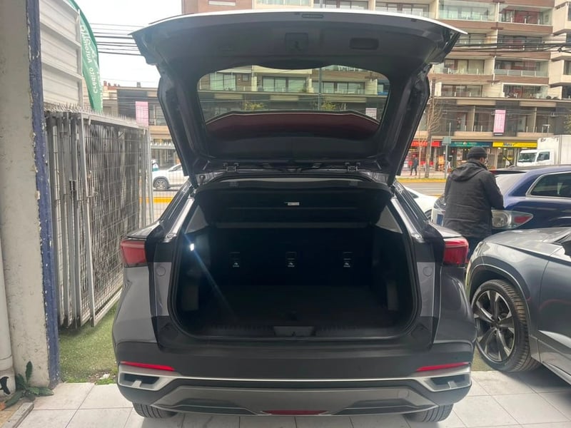OMODA C5 Luxury 1.5T CVT 9 2025 - Imagen 7 de 14