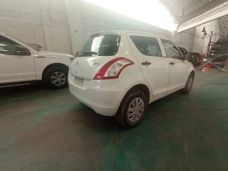Suzuki SWIFT GA 2018 - Imagen 5 de 14