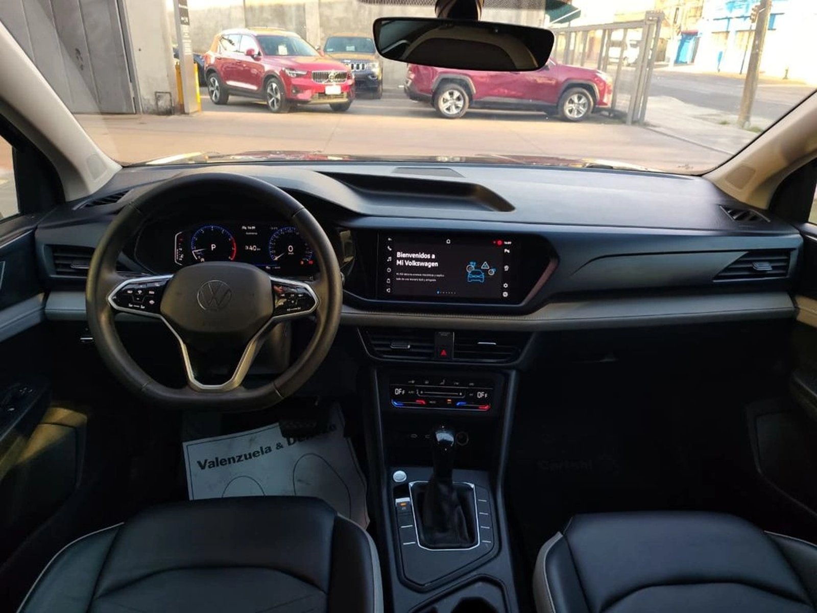Volkswagen TAOS TSI 4X2 1.4 AUT 2025 - Imagen 12 de 17