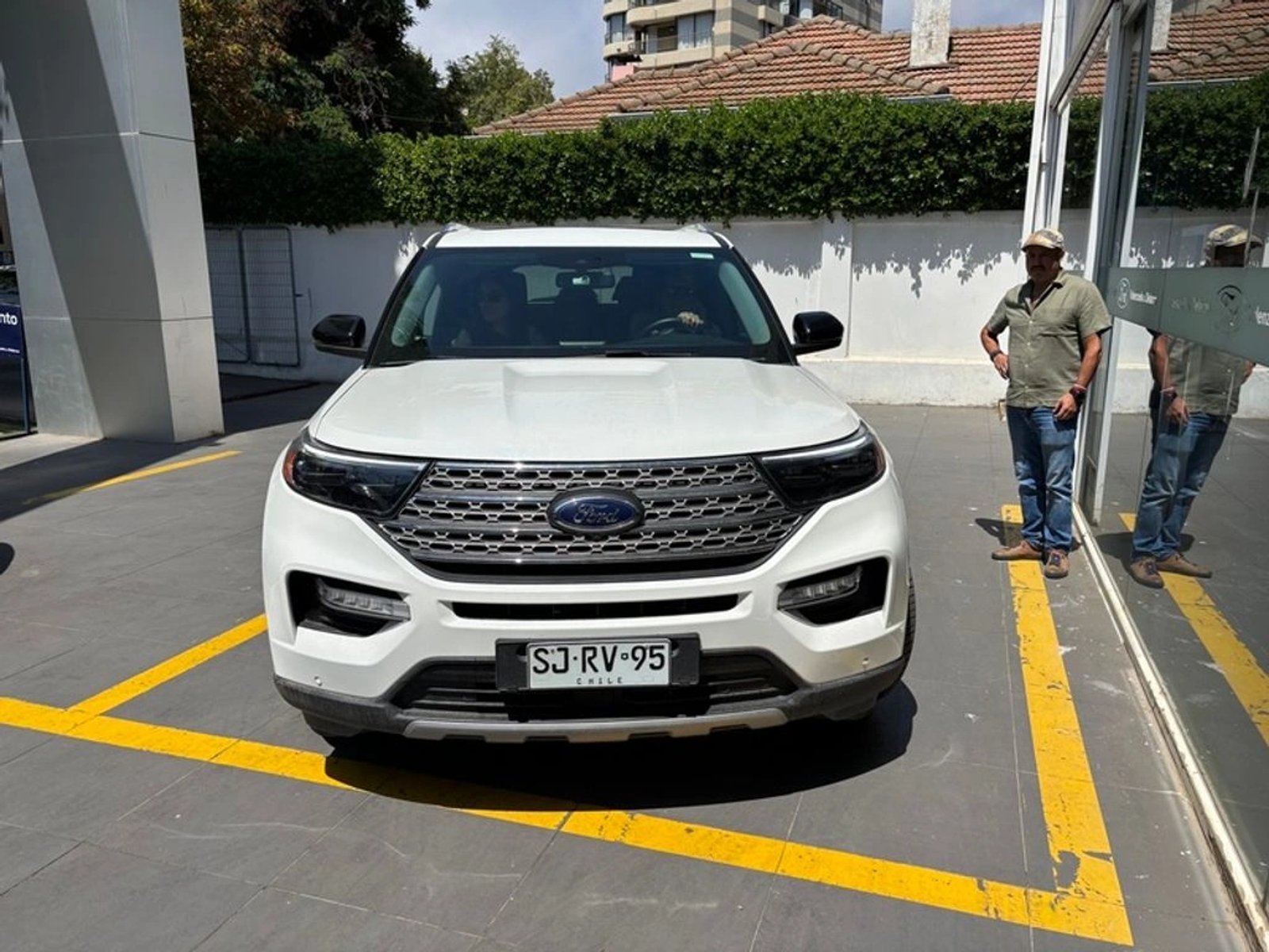 FORD EXPLORER LTD 2.3 AUT 2023 - Imagen 8 de 14