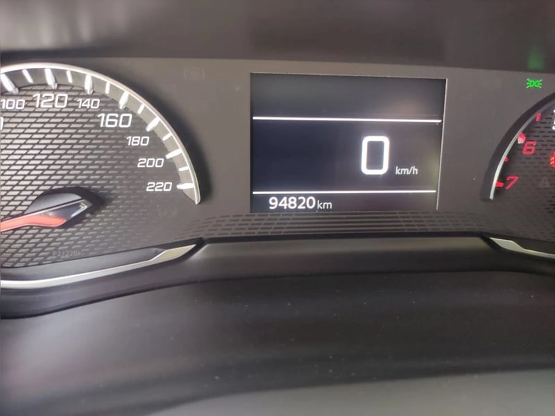 Peugeot 208 1.2 PURETECH ACTIVE PACK 4X2 75 MT 5P 2022 - Imagen 9 de 9