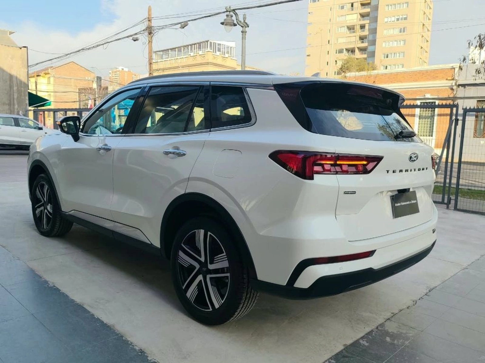 Ford TERRITORY Titanium FHEV 1.5L AT 2026 - Foto 5 de 16