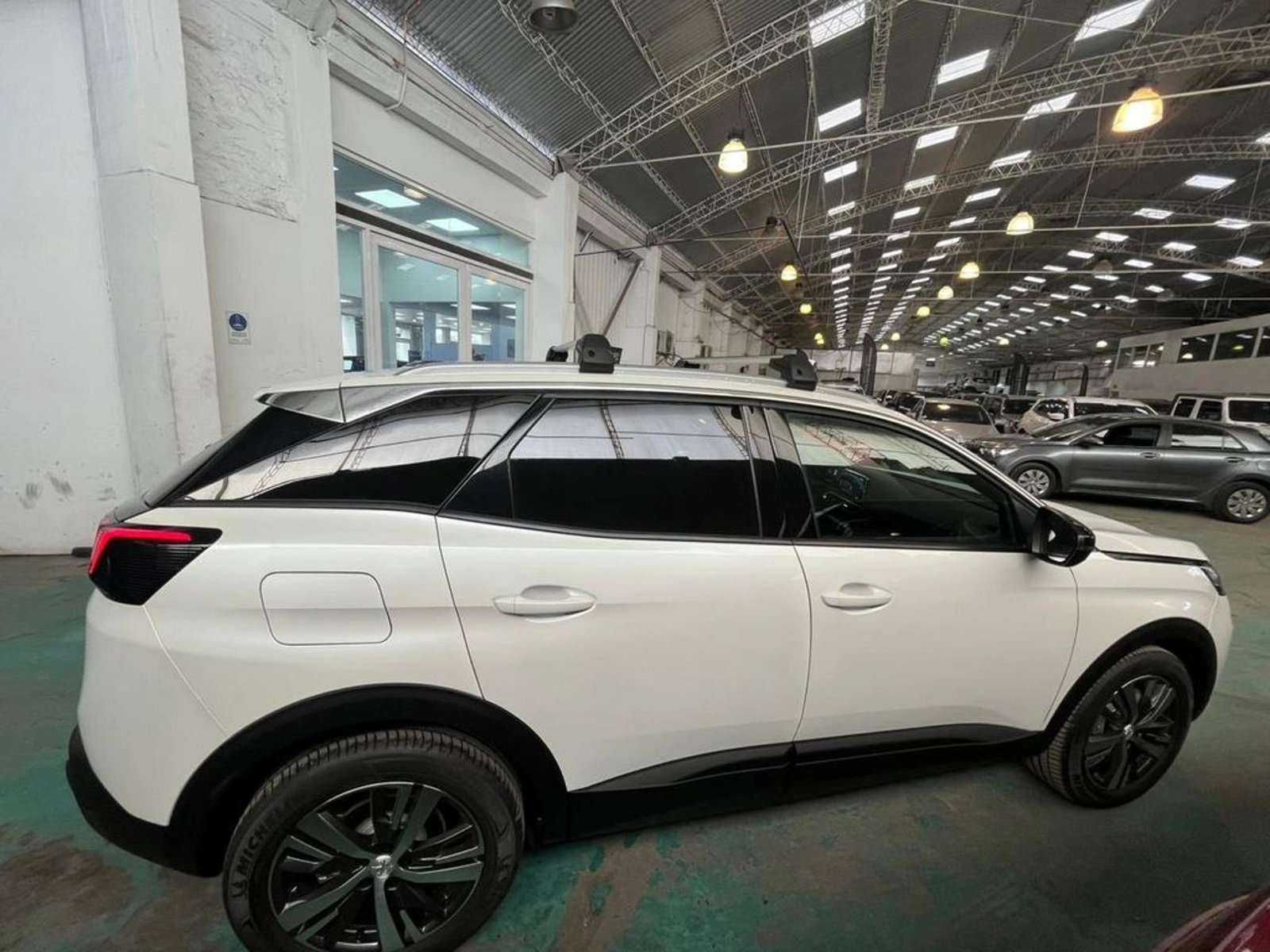 Peugeot 3008 Active Pack Puretech 130 2026 - Foto 4 de 15