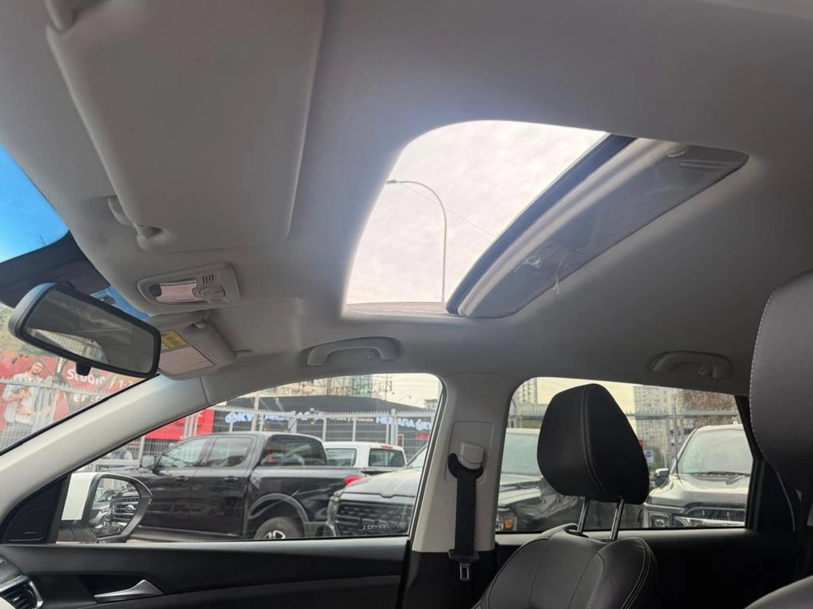 Chevrolet CAPTIVA PREMIER 1.5 AT 2022 - Imagen 9 de 13