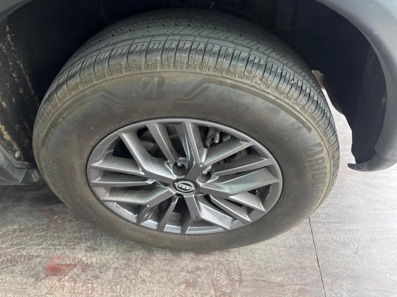 NISSAN X-TRAIL 4X2 2.5 AUT 2025 - Imagen 8 de 17