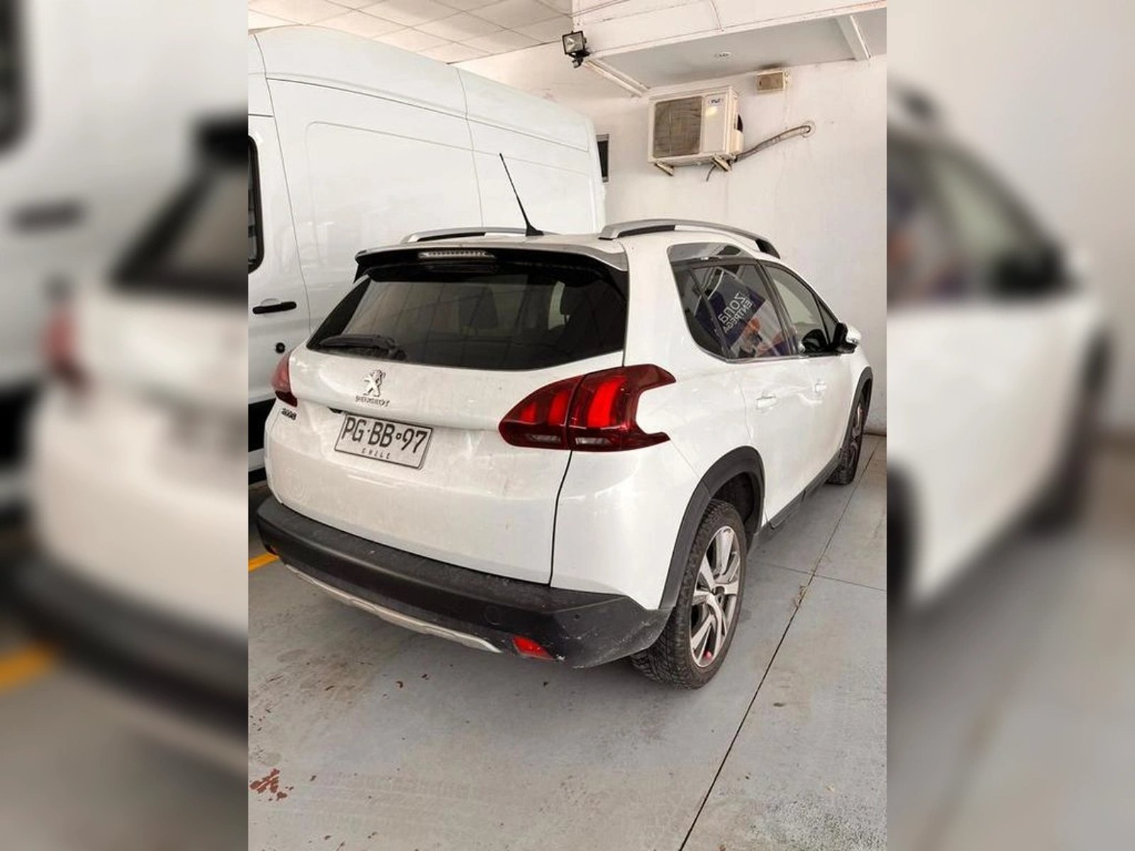 PEUGEOT 2008 BLUE HDI 1.5 AUT 2020 - Imagen 8 de 13
