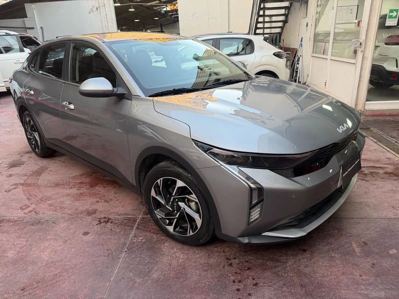 Kia K3 MPI 1.6 AUT 2024 - Imagen 3 de 12