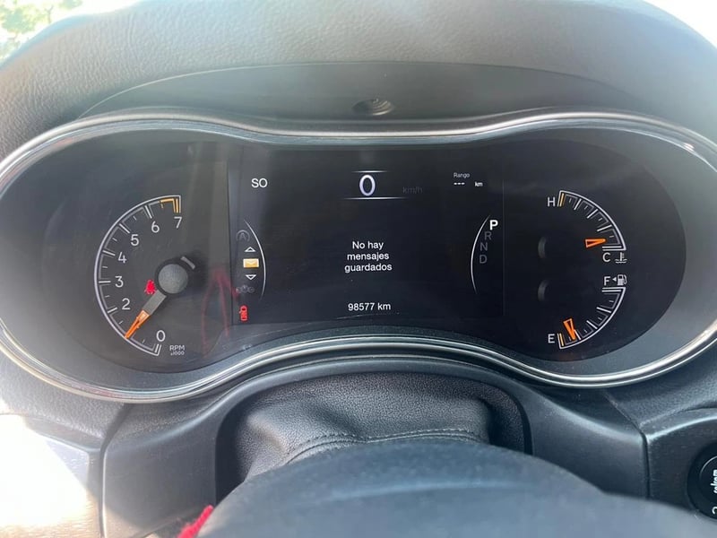 Jeep GRAND CHEROKEE Laredo Sport 2019 - Imagen 12 de 12