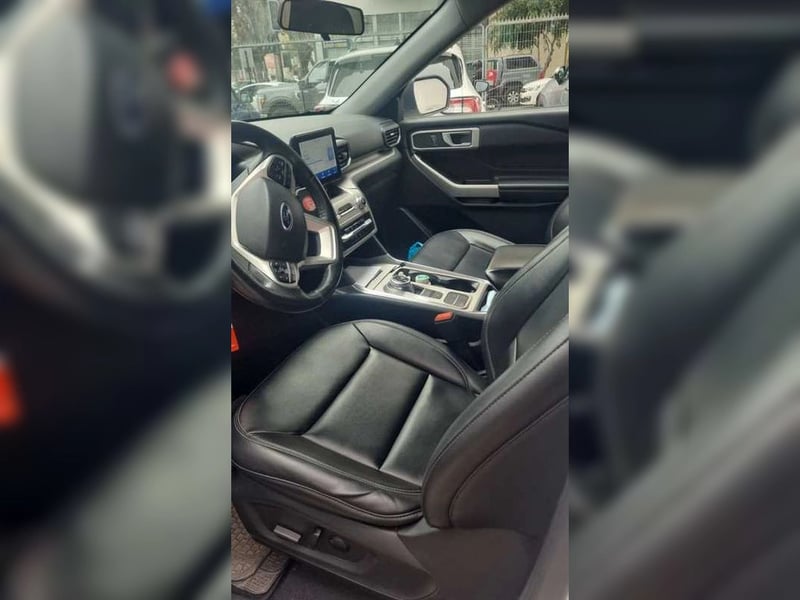 Ford EXPLORER 2.3 ECOBOOST XLT 4X2 AT 5P 2023 - Imagen 6 de 6