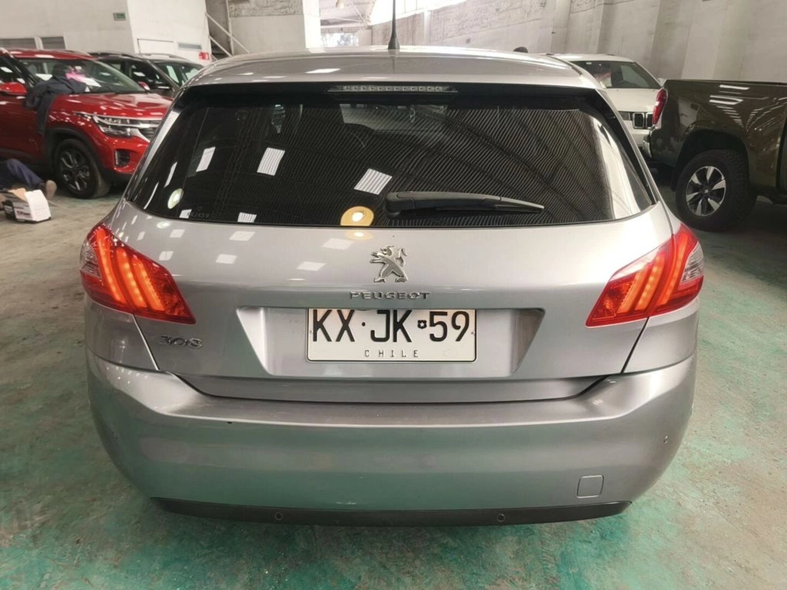 PEUGEOT 308 Feline 1.6 Blue-HDi 120HP EAT6 2019 - Imagen 5 de 18