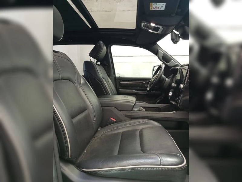 RAM 1500 LIMITED 5.7 AUT 2023 - Imagen 13 de 14