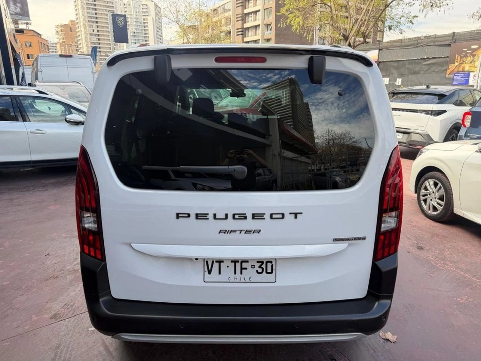 Peugeot RIFTER MCA GT Diesel 130hp AT 2026 - Imagen 5 de 15