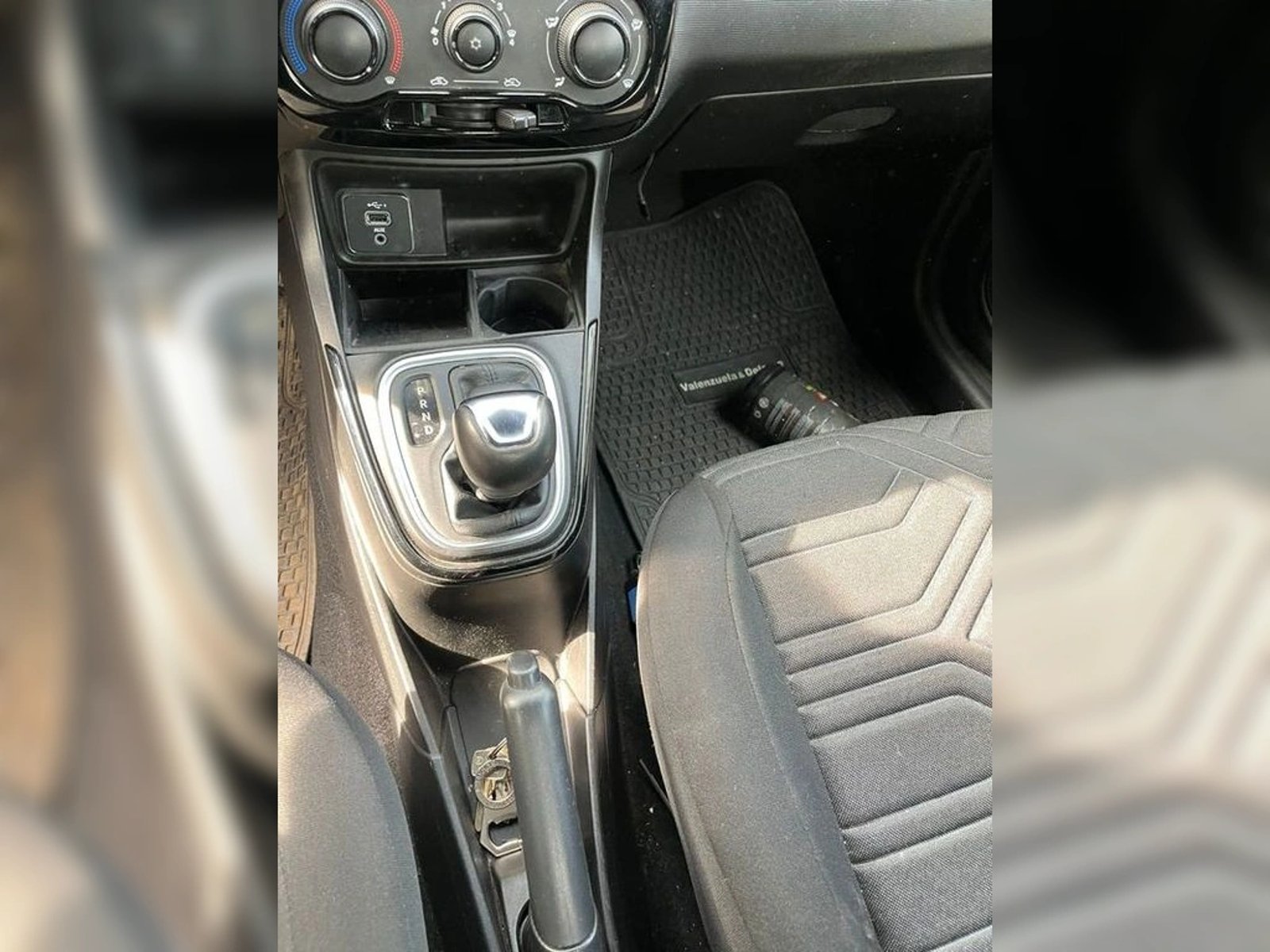 RAM 700 CD CVT BIGHORN 1.3 2025 - Imagen 7 de 11