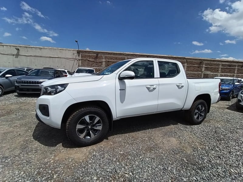 Peugeot LANDTREK Active BlueHDi 180 4x4 AT 2026 - Imagen 12 de 20