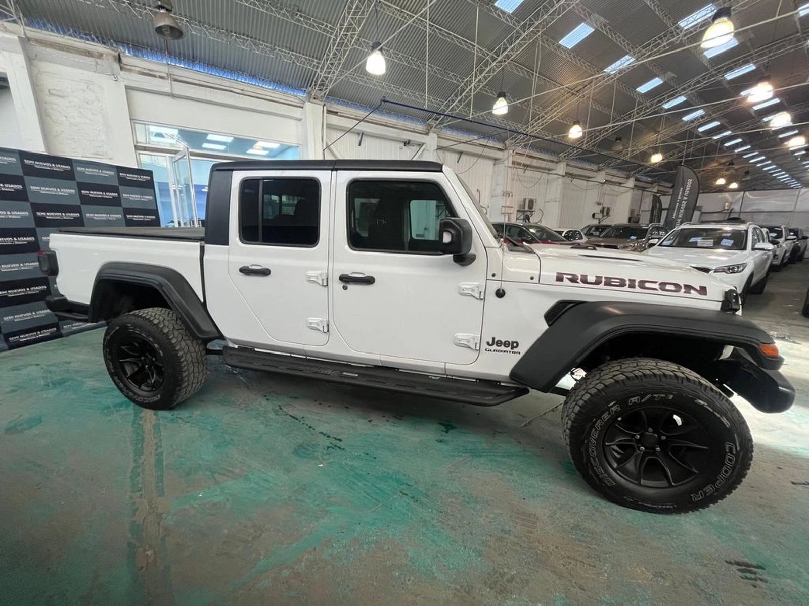 Jeep WRANGLER ALL NEW GLADIATOR SPORT 3.6 2021 - Foto 4 de 15