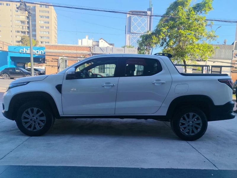 RAM 700 SLT CS 1.4 2024 - Imagen 7 de 12
