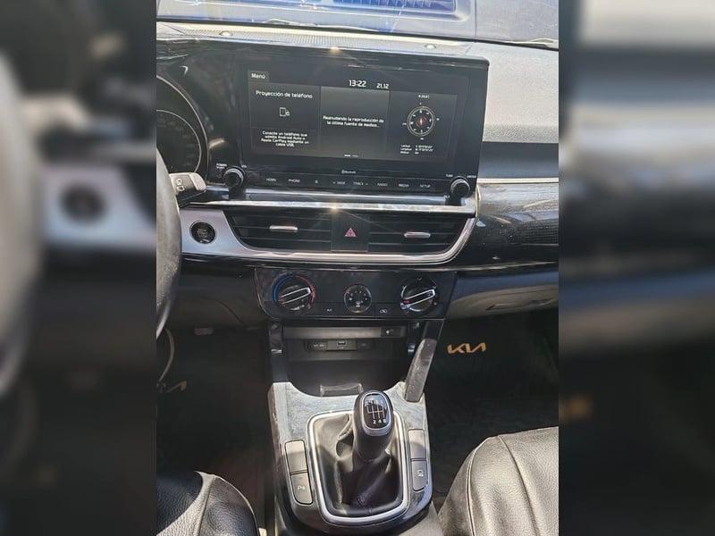 Kia SELTOS EX 1.6L 6MT (2160) 2021 - Imagen 6 de 8