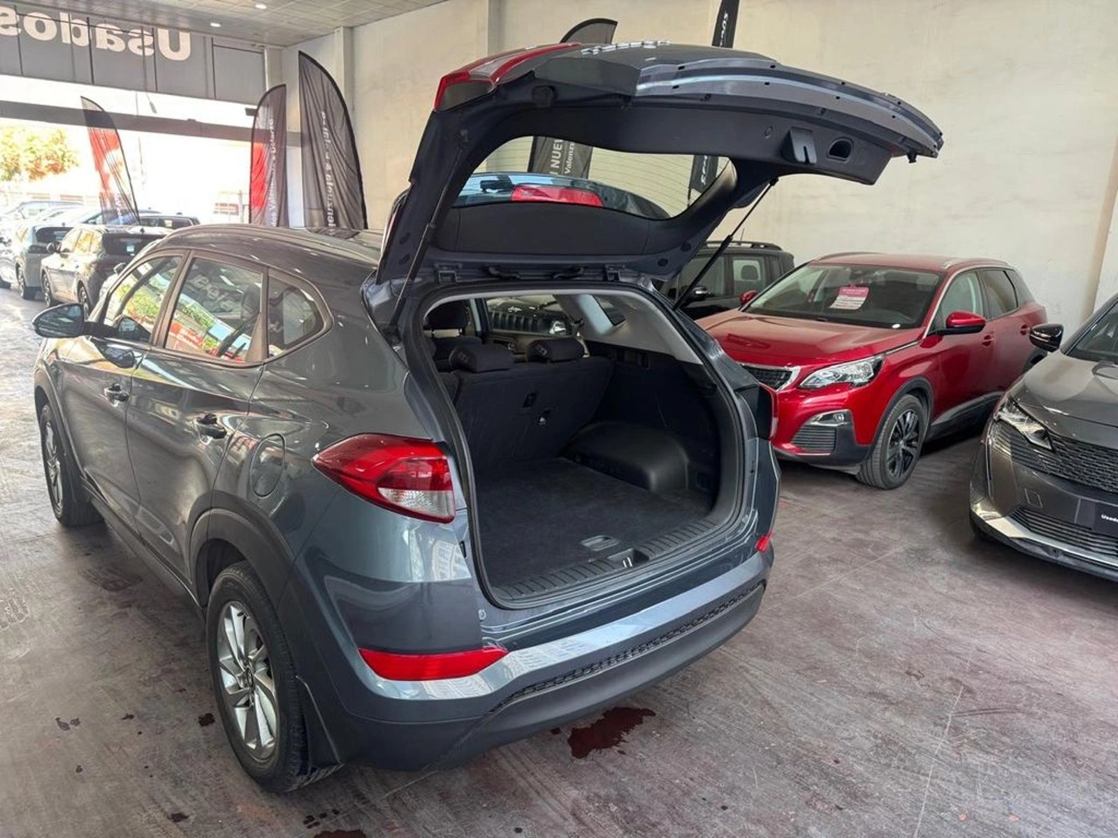 HYUNDAI TUCSON 2.0 GL AT 2WD AC 2018 - Imagen 7 de 15