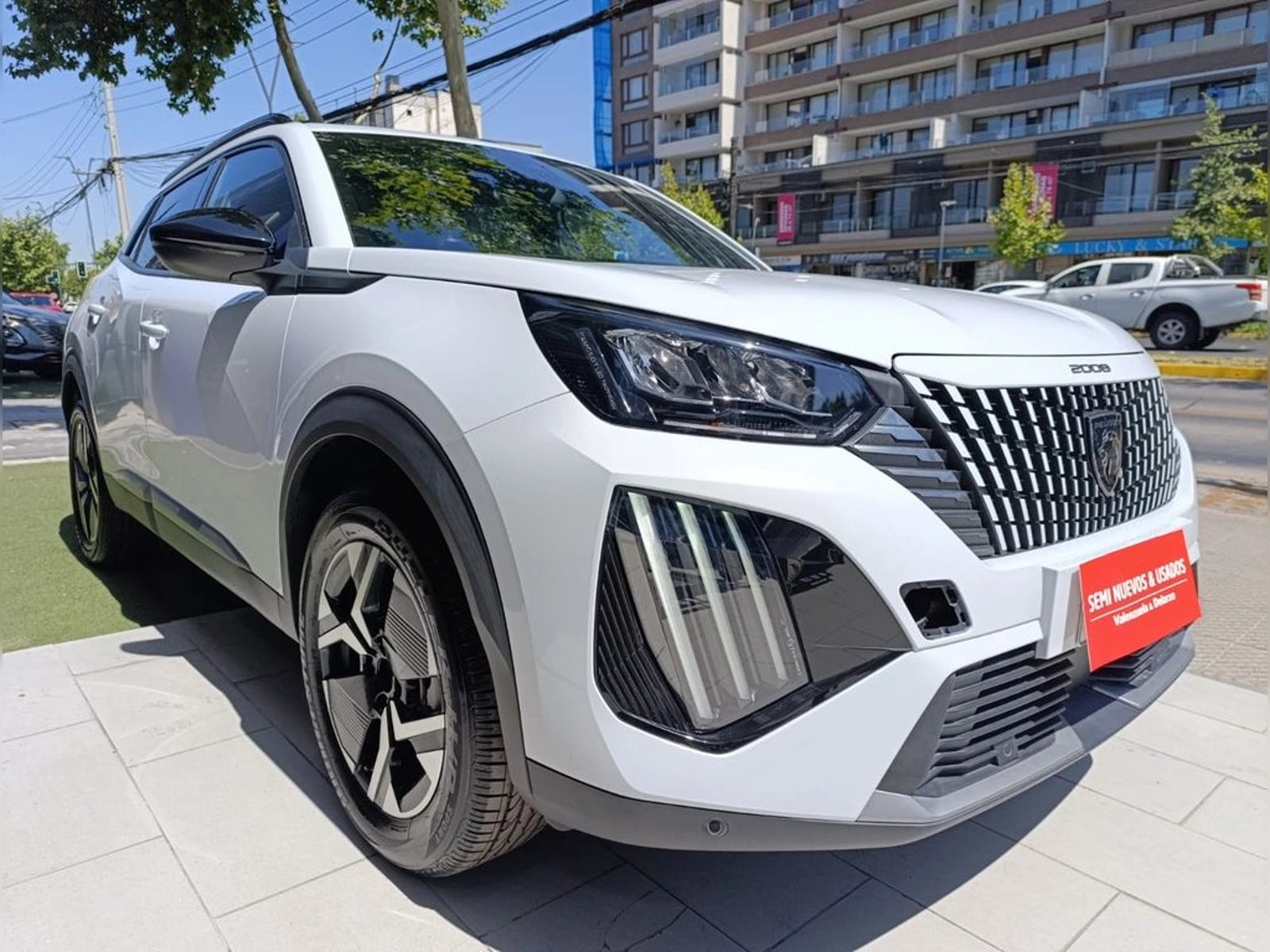 PEUGEOT 2008 MCA Allure Pack Puretech 130 2025 - Imagen 10 de 20