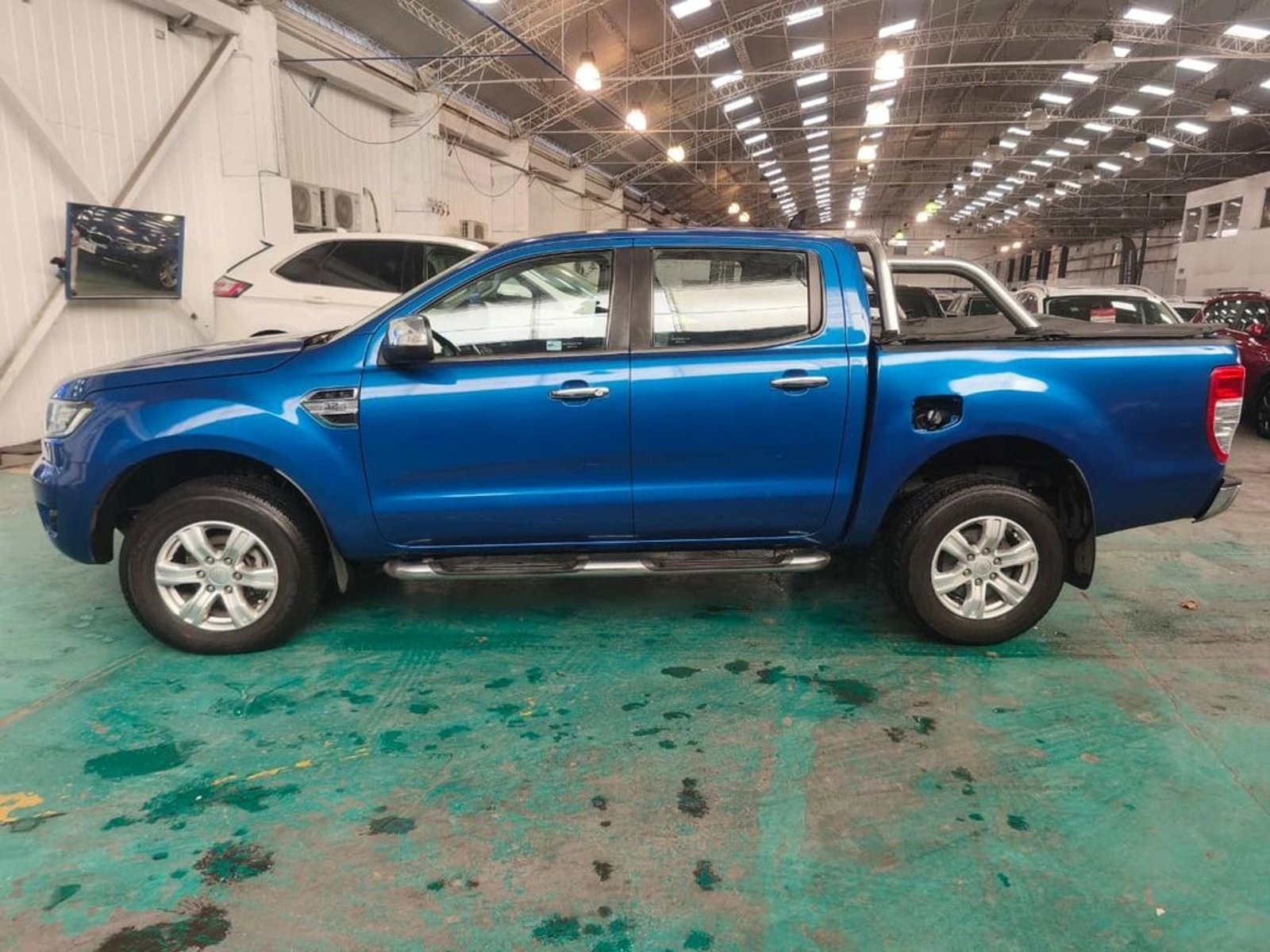 Ford RANGER DCAB XLT 3.2 2023 - Imagen 7 de 11