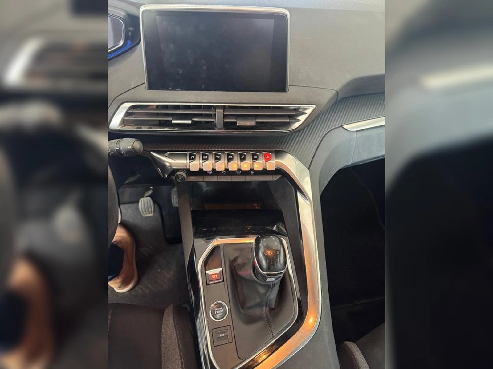 PEUGEOT 3008 PURETECH 1.2L 2022 - Imagen 11 de 16