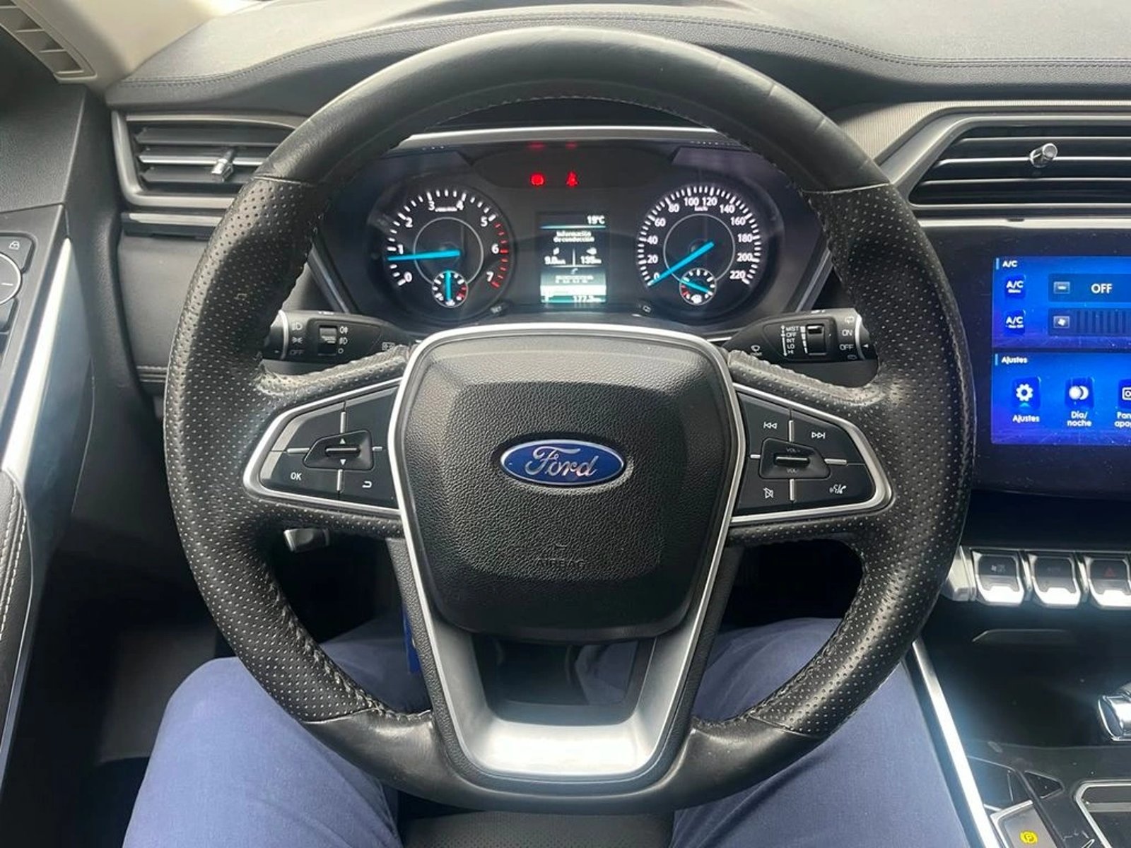 FORD TERRITORY Trend 1.5L AT 2021 - Imagen 14 de 15