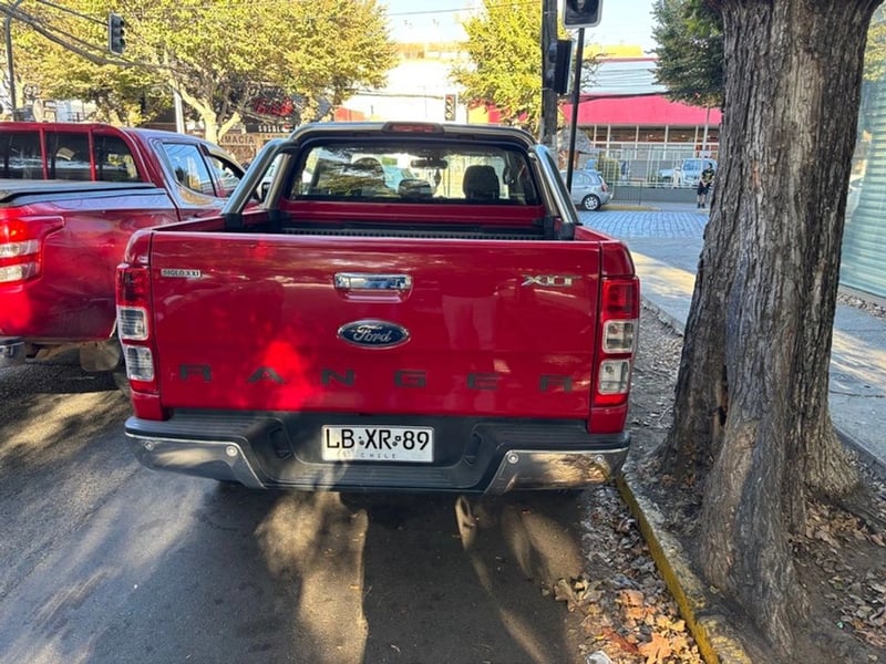 Ford RANGER XLT 4x2 3.2L 2019 - Imagen 3 de 4