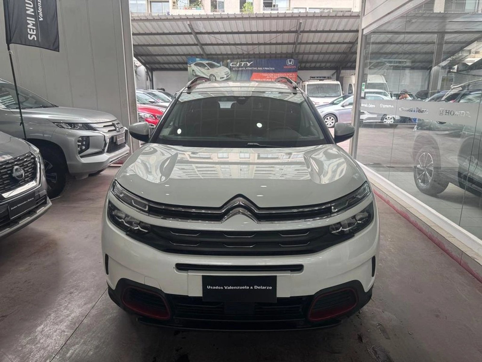 Citroën C5 AIRCROSS Live 2022 - Foto 2 de 13