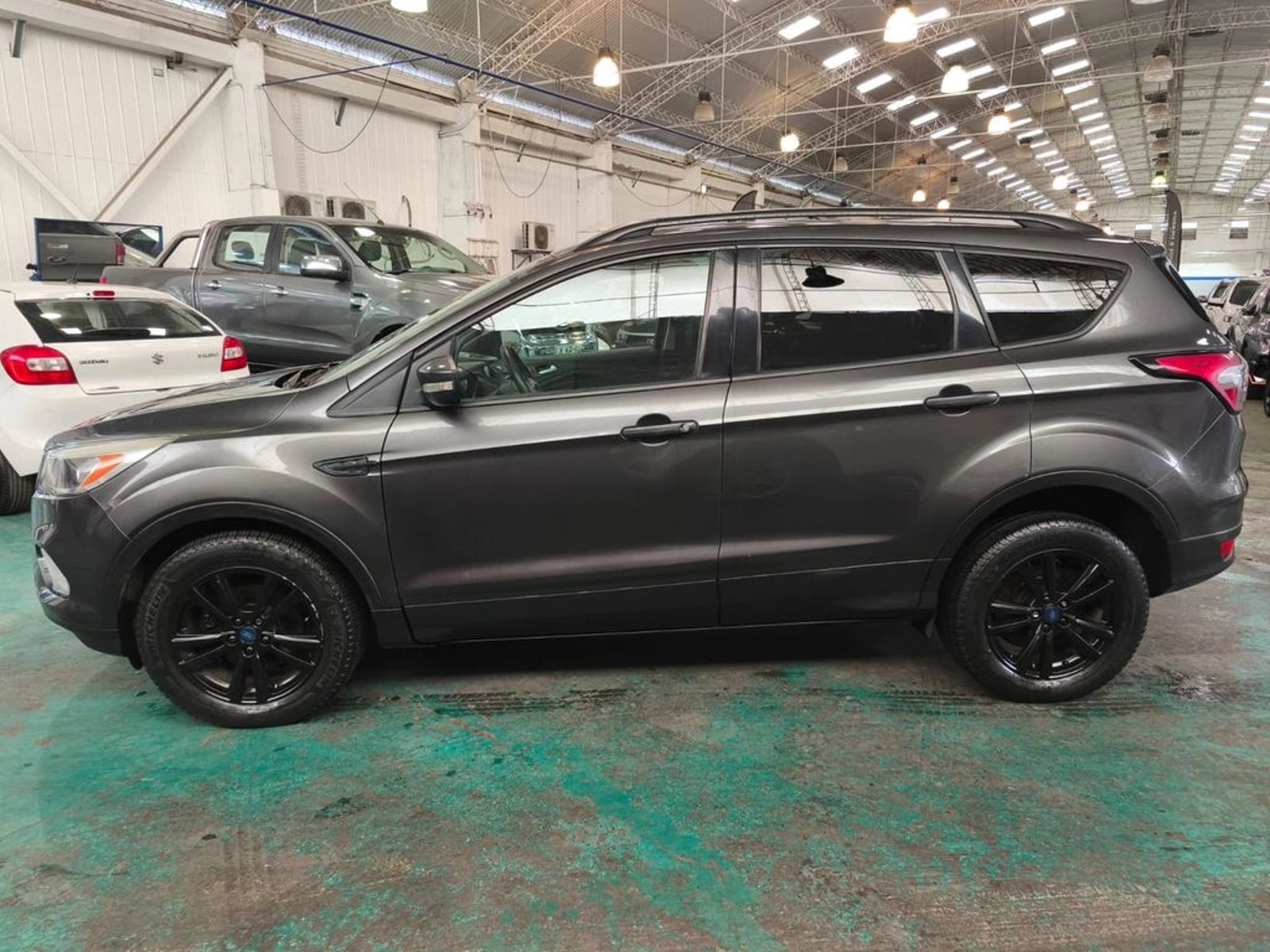 Ford ESCAPE 2.5 S 4X2 AT 5P 2017 - Imagen 8 de 14