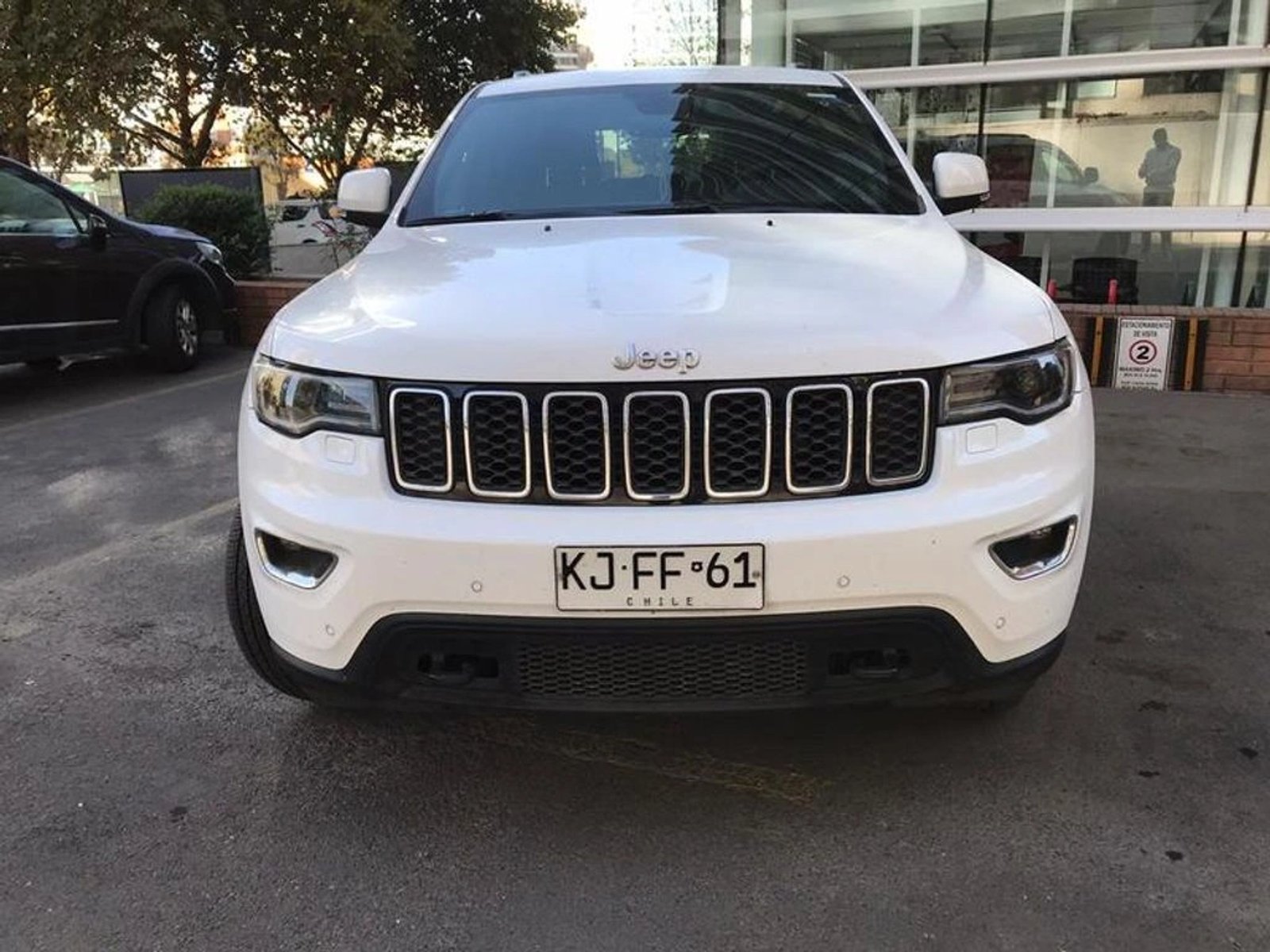 Jeep GRAND CHEROKEE 4X4 3.6 AUT 2018 - Foto 2 de 5