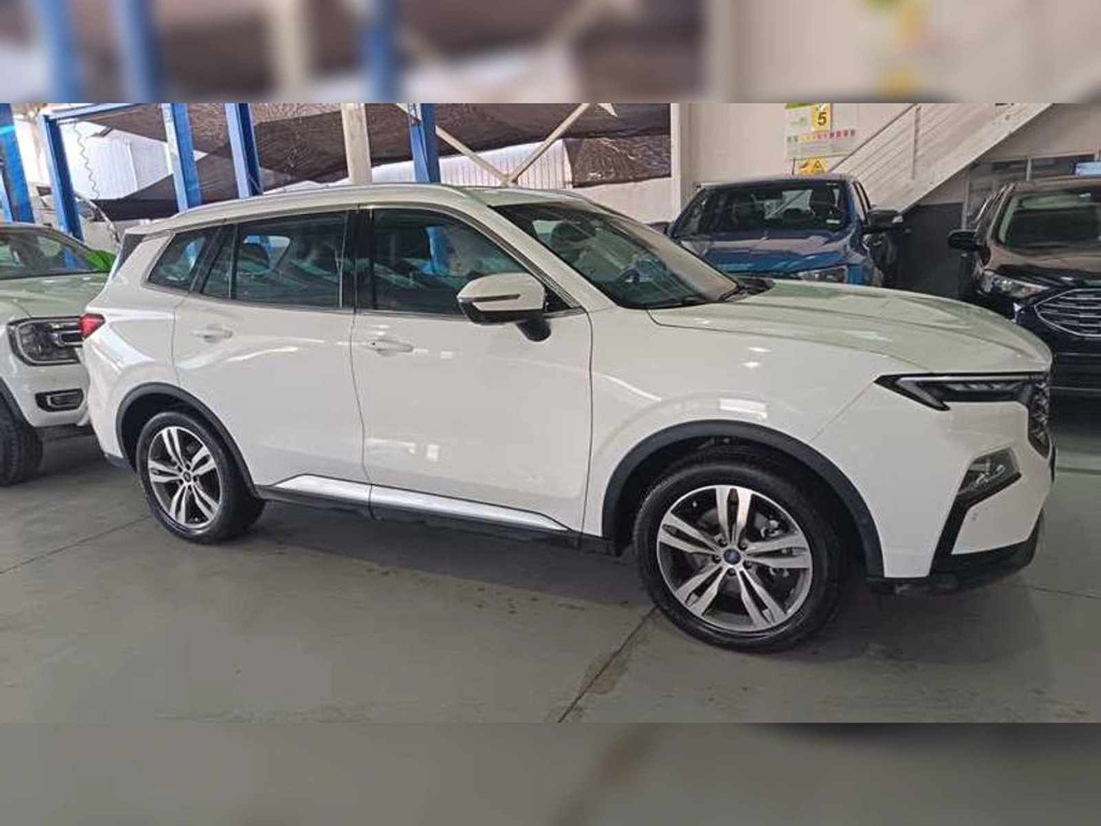 Ford TERRITORY 1.5 AUT 2025 - Foto 2 de 5