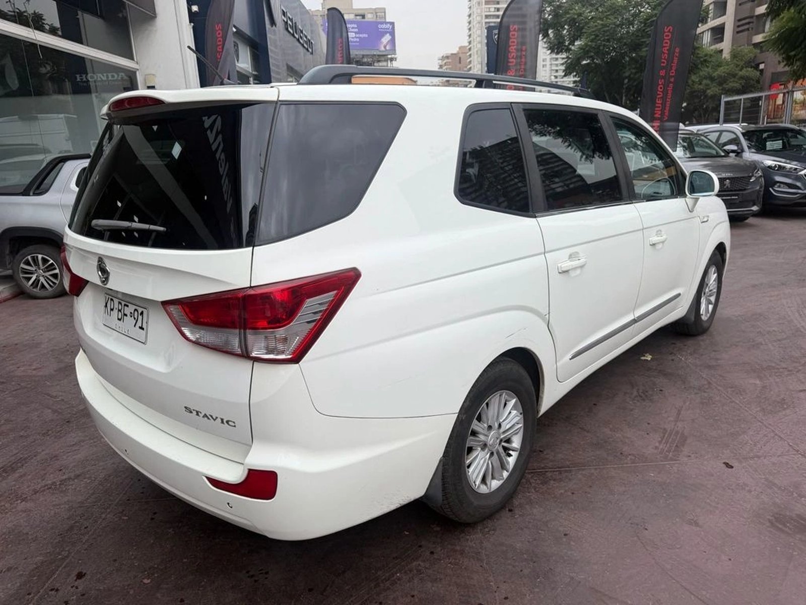 SSANGYONG STAVIC 2.2 M.T 2018 - Imagen 4 de 15