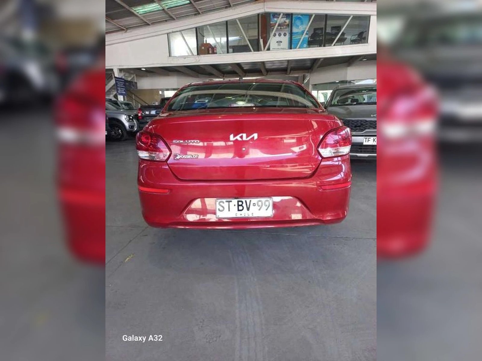 Kia SOLUTO 1.4 2023 - Foto 3 de 6