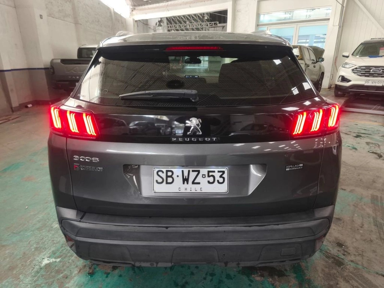 Peugeot 3008 PURETECH 1.2L 2022 - Foto 5 de 14