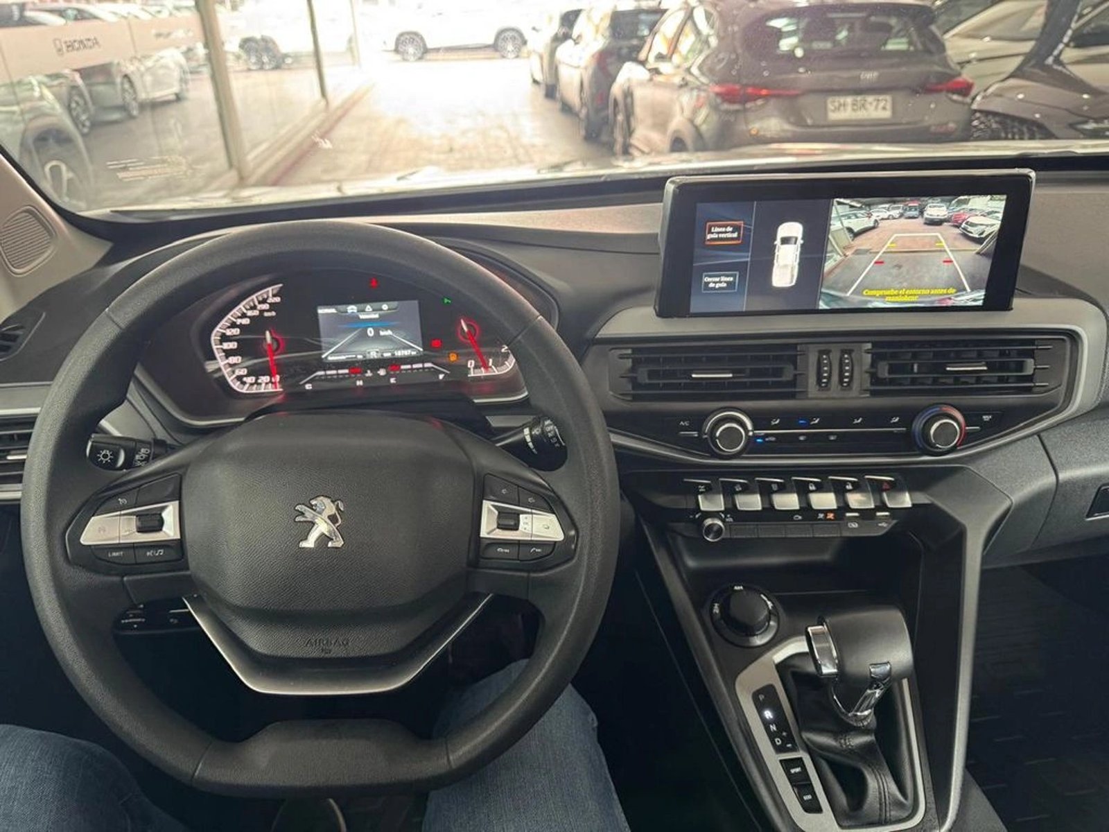PEUGEOT LANDTREK Active BlueHDi 180 4x4 AT 2025 - Imagen 9 de 17