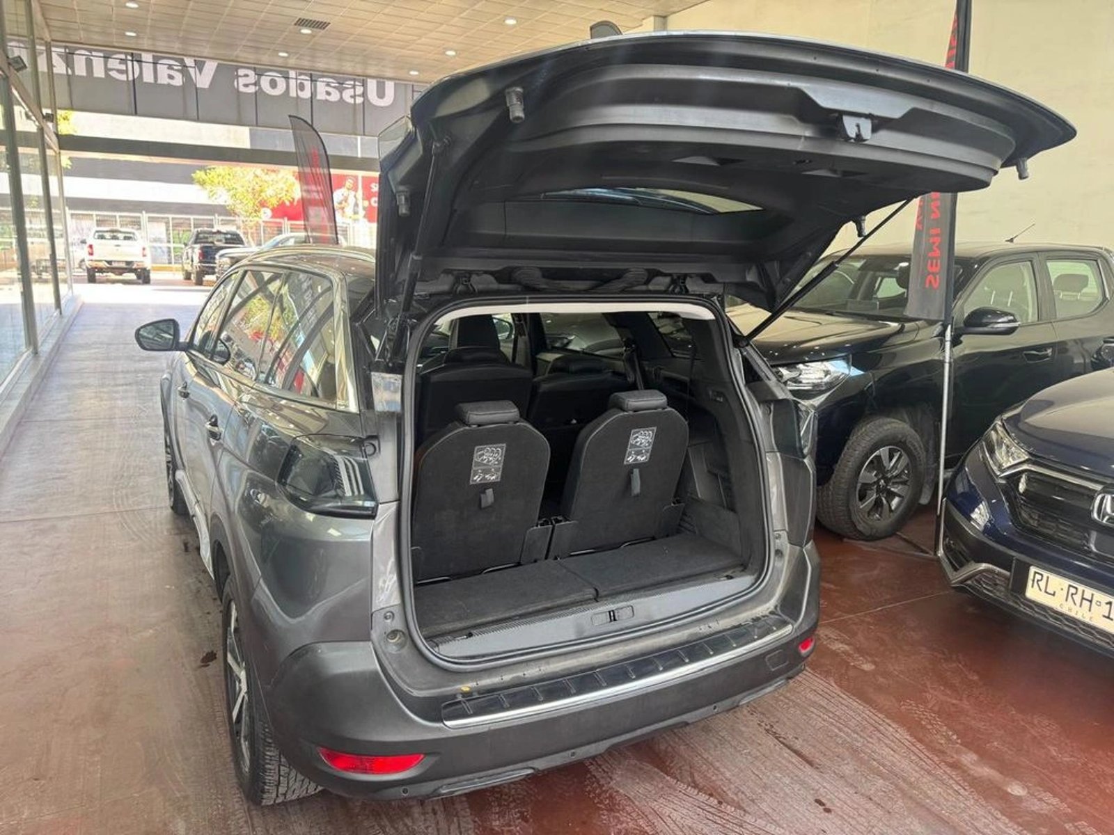 PEUGEOT 5008 Allure Pack 2022 - Imagen 7 de 18