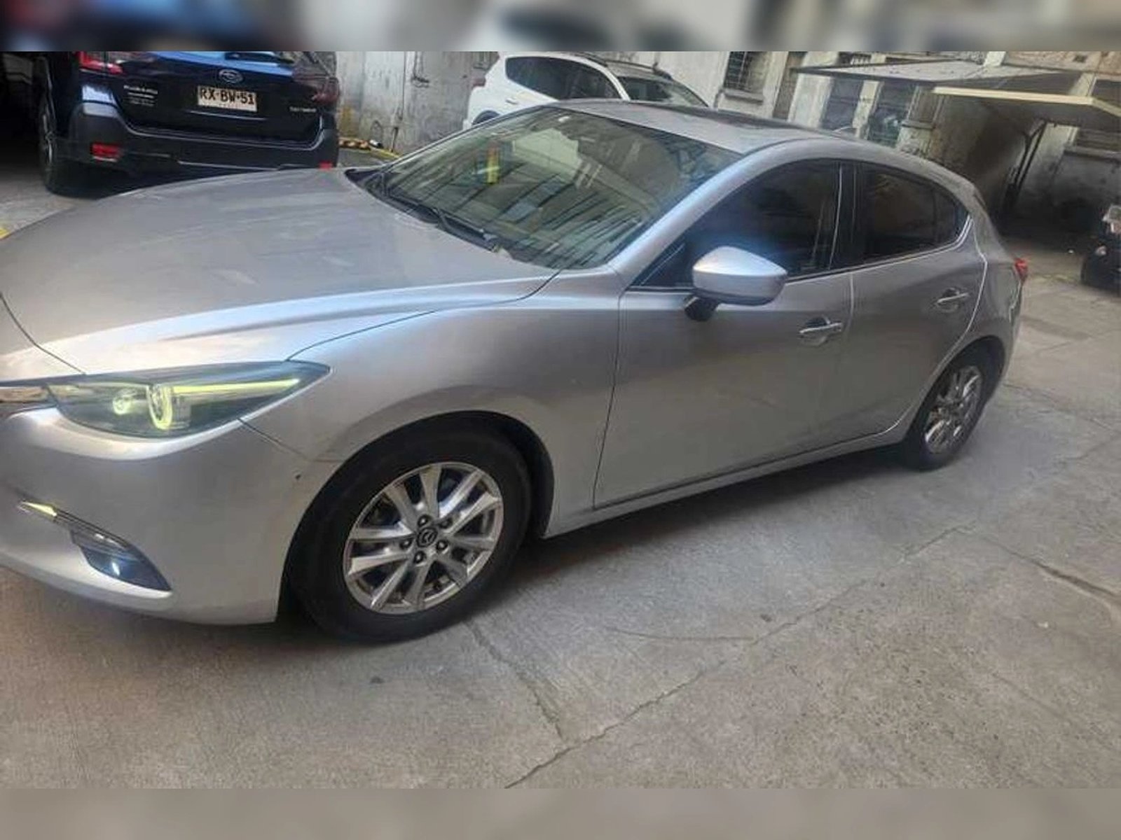 Mazda 323 SPORT V 2019 - Foto 2 de 7