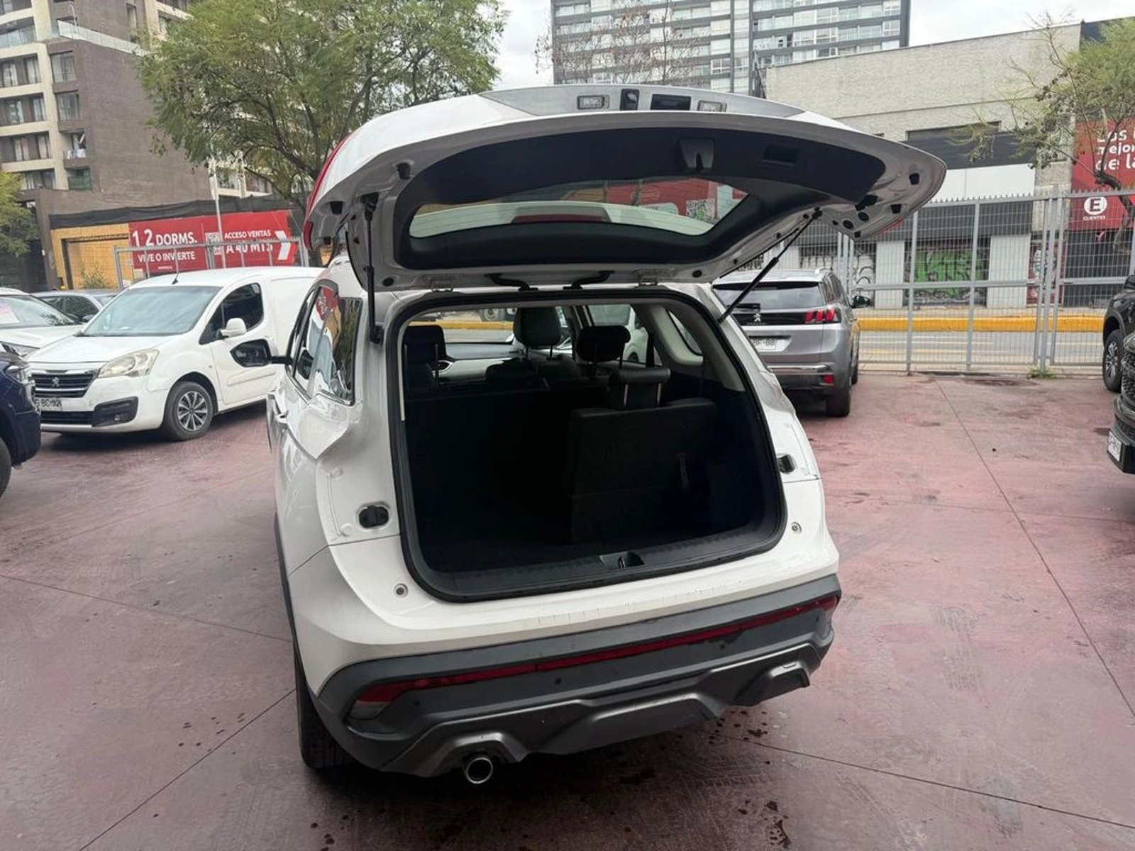 Chevrolet CAPTIVA PREMIER 1.5 AT 2022 - Imagen 7 de 13