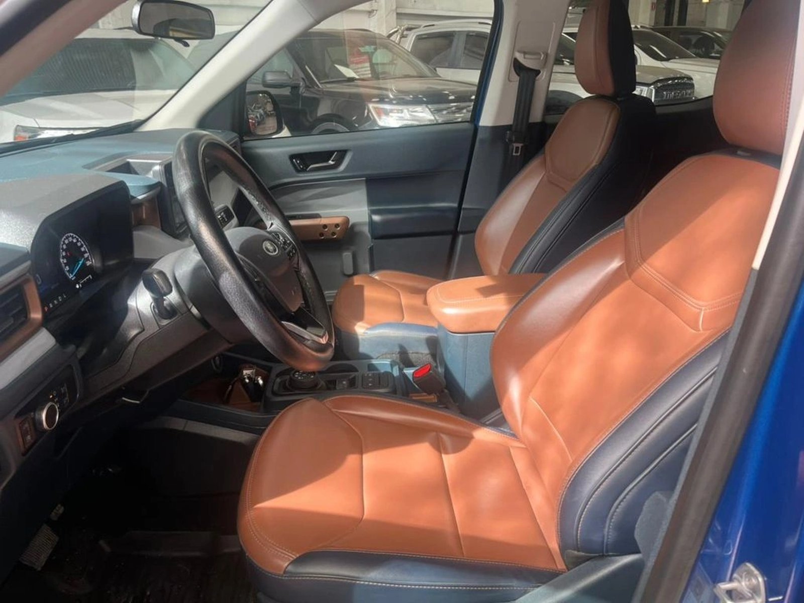 Ford MAVERICK 2.5 AUT 2025 - Imagen 9 de 13