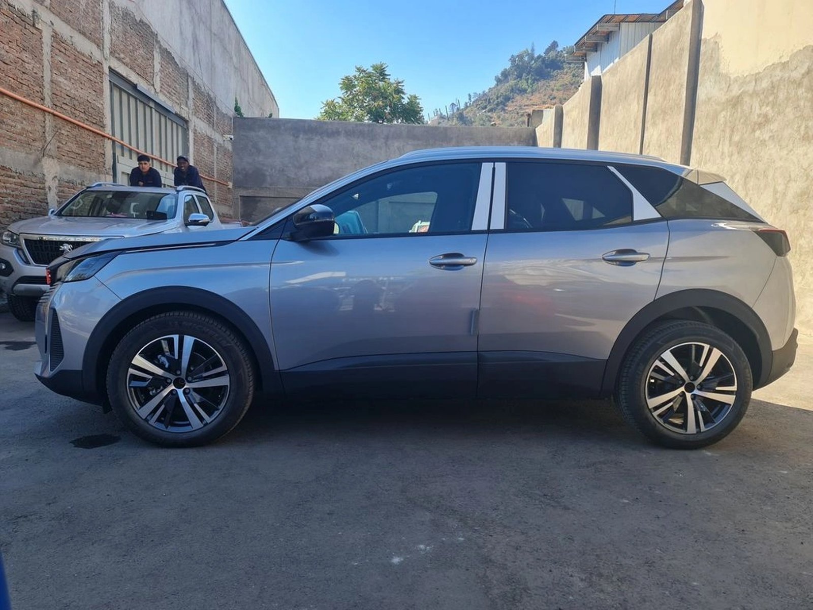 Peugeot 3008 Active Pack Puretech 130 2025 - Foto 5 de 14