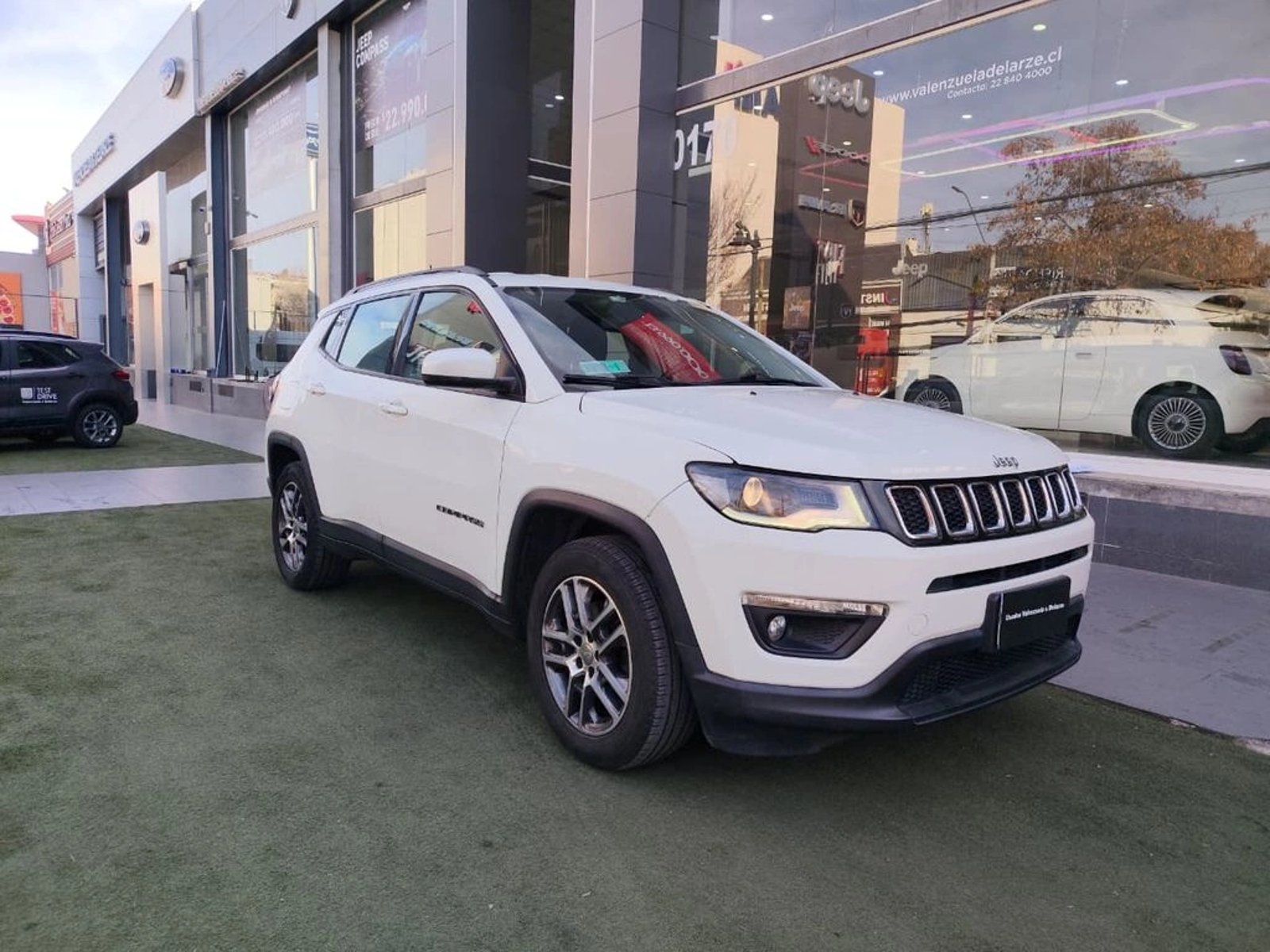 JEEP COMPASS Sport 2.4 2021 - Foto 3 de 17