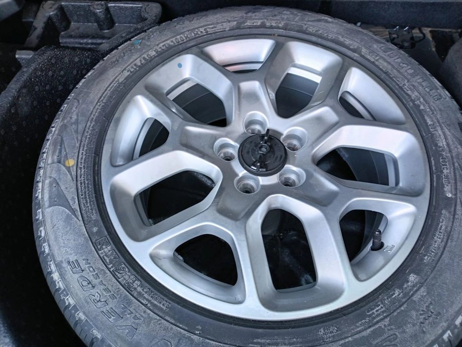 JEEP RENEGADE LX SPORT 1.7 2018 - Imagen 17 de 20