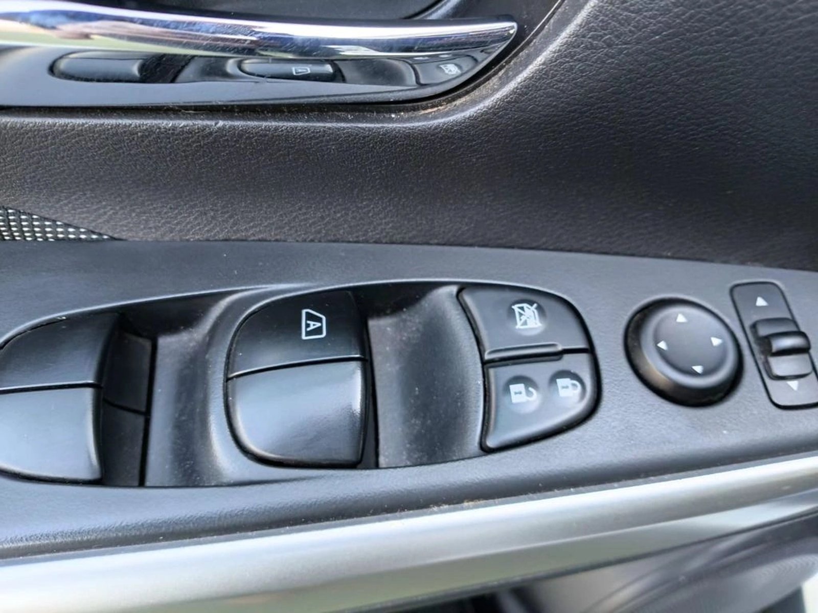 NISSAN KICKS ADVANCE AT 1.6 2019 - Imagen 15 de 20
